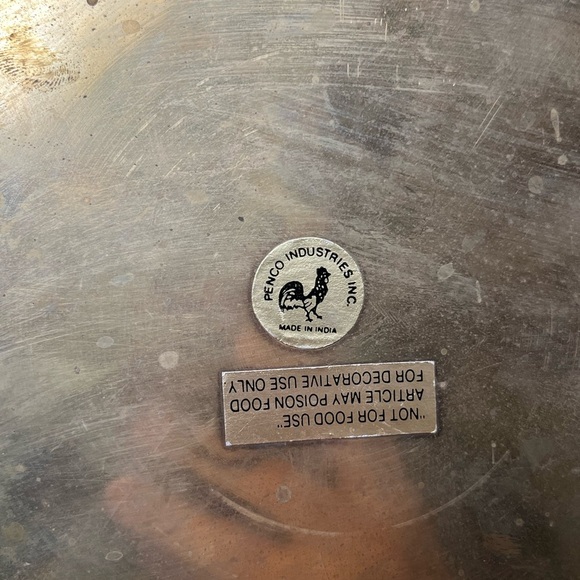 VINTAGE PENCO INDUSTRIES BRASS ETCHED PLATE PLATTER DECOR MADE IN INDIA - Picture 4 of 6